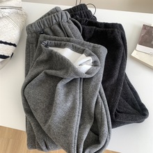 垂感慵懒深灰色糯米绒直筒裤女士韩版加绒保暖束脚两穿休闲裤冬季