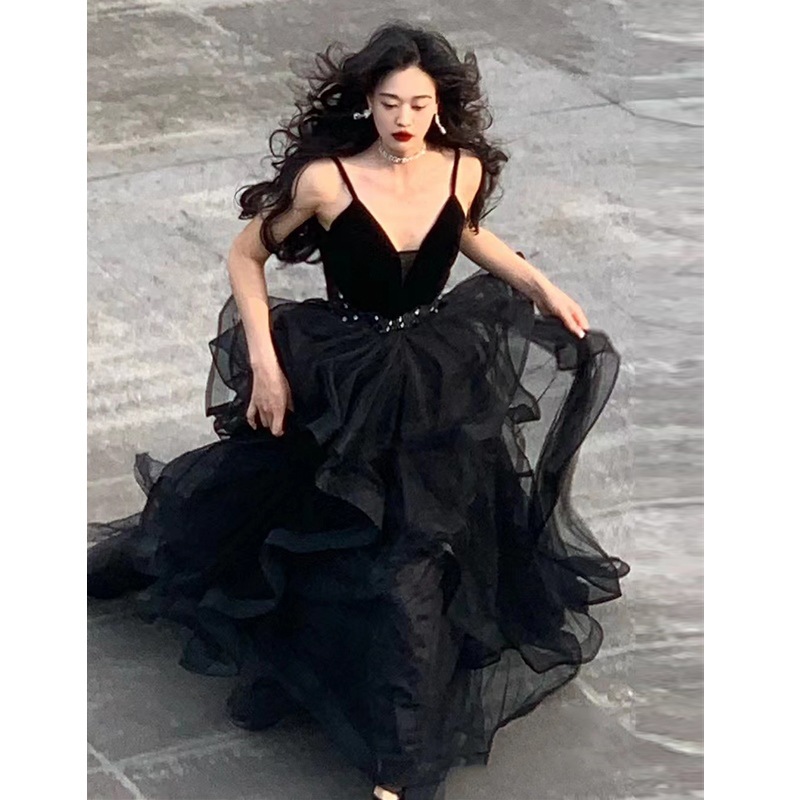 Vestido negro 2026, nuevo estilo de verano, vestido de graduación con tirantes, vestido de noche elegante francés para banquete image 7