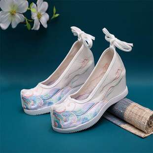 �߸��h��Ь��Ů���L����Ь�hԪ�،W���͹ų��Ƀ����ߴ���Ь������