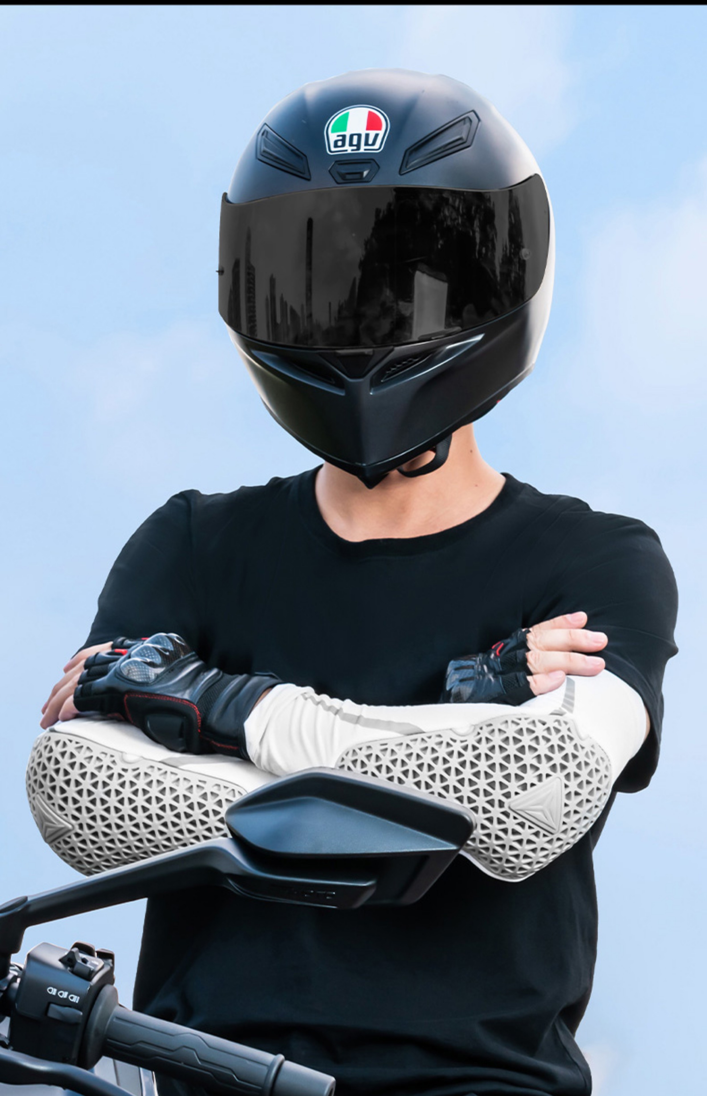 Suitable for Motorcycle Elbow Protection, Anti-Fall Riding Gear, Motorcycle Gloves, Motorcycle Protective Gear, Rider Sun Protection, Breathable