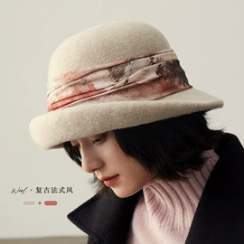 围巾;成人帽;丝巾
