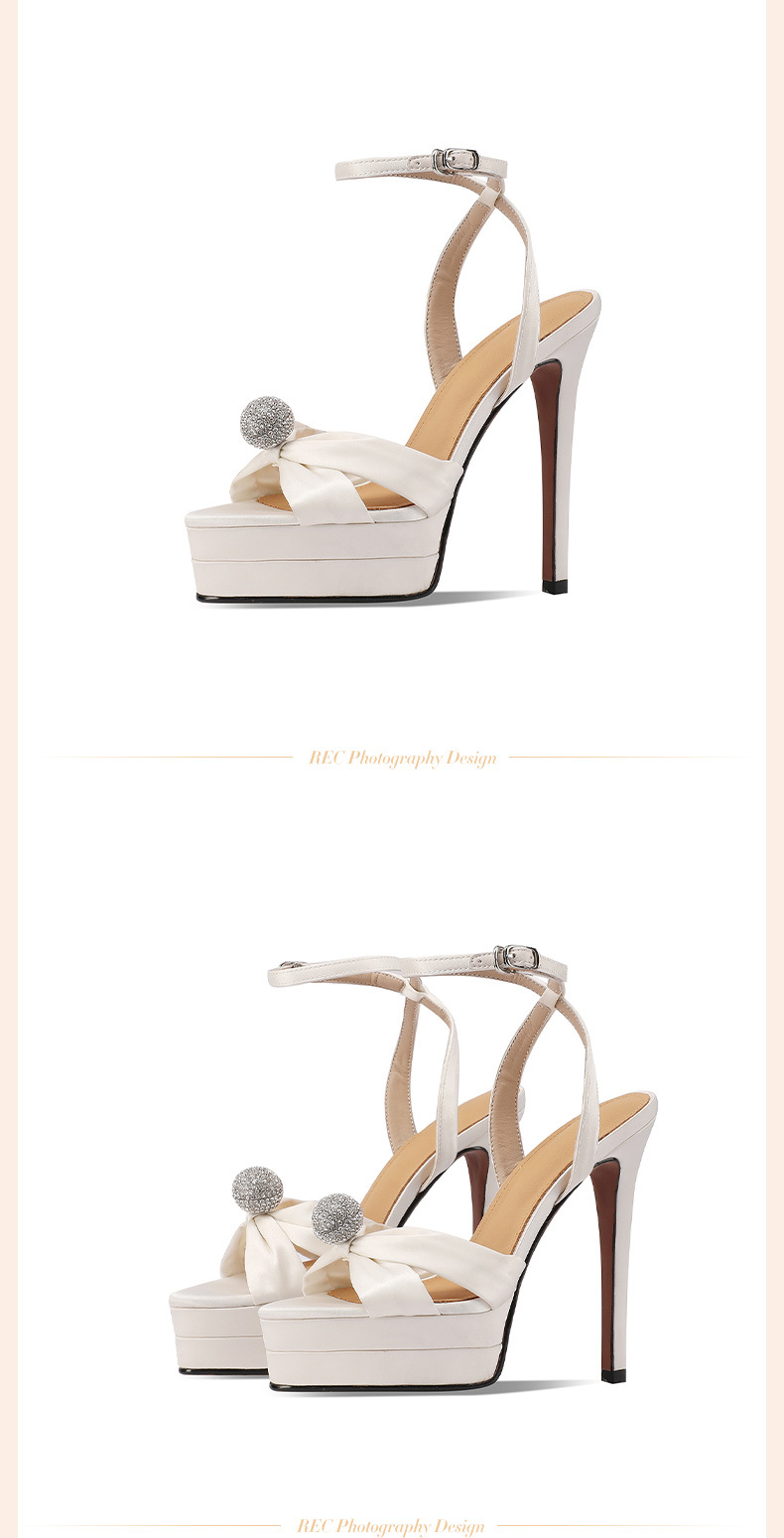 Sandal cao gót nữ satin quai ngang gót nhọn đính đá 13 cm — Màu đen chi tiết 15