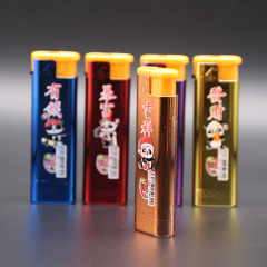 新商品の金博弘8017金属直冲ライターメーカーは義烏防風ライター代理店を販売しています。