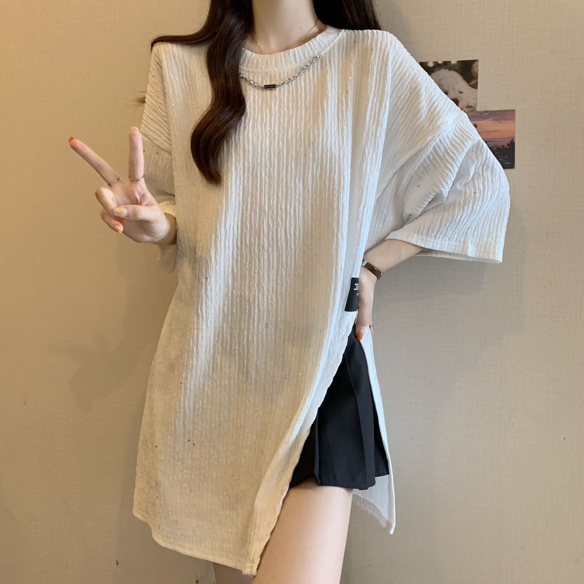 Camiseta de manga corta con cadena de lentejuelas de textura de gran tamaño para mujer verano nuevo estilo suelto y delgado top de longitud media para mujer