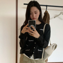 【特价 不退不换】苏奈  腊肠狗刺绣圆领长袖针织开衫女25秋百搭