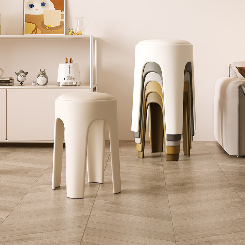 Los taburetes de plástico se pueden apilar para el hogar, taburetes redondos de crema de lujo ligero, mesa y silla de comedor de sala de estar, sillas de repuesto resistentes y duraderas