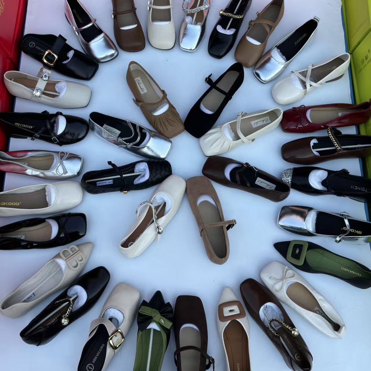 Wenzhou Brand Fashion Women's Shoes Wholesale Foreign Trade Inventory Women's Shoes Pregnant Women's Flat-soled Mother's Shoes Live Supply