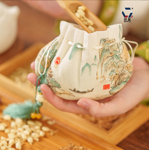 Qian Li Traditional Chinese Style Dragon Boat Festival Aromatherapy Sachet Landscape Painting Scented Bag Elegant Lotus-shaped Purse Zen Aesthetic Cotton Linen Sachet Empty Bag Wholesale