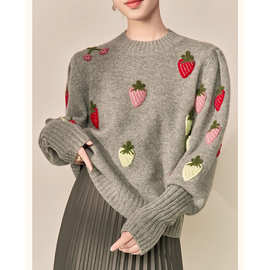 设计感2025秋冬加厚钩花草莓刺绣半高领毛衣针织衫上衣套头女新款