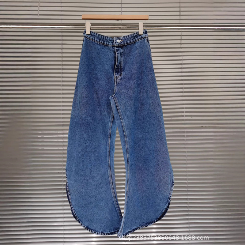 Japanese-Style New Snowflake Denim Pants with Petal Edges, Arc-Shaped Silhouette, Low Waist, Low Crotch, Side Skin-Exposing Design, Loose Fit, Women's Long Pants Japanese-Style New Snowflake Denim Pants with Petal Edges, Arc-Shaped Silhouette, Low Waist, Low Crotch, Side Skin-Exposing Design, Loose Fit, Women's Long Pants