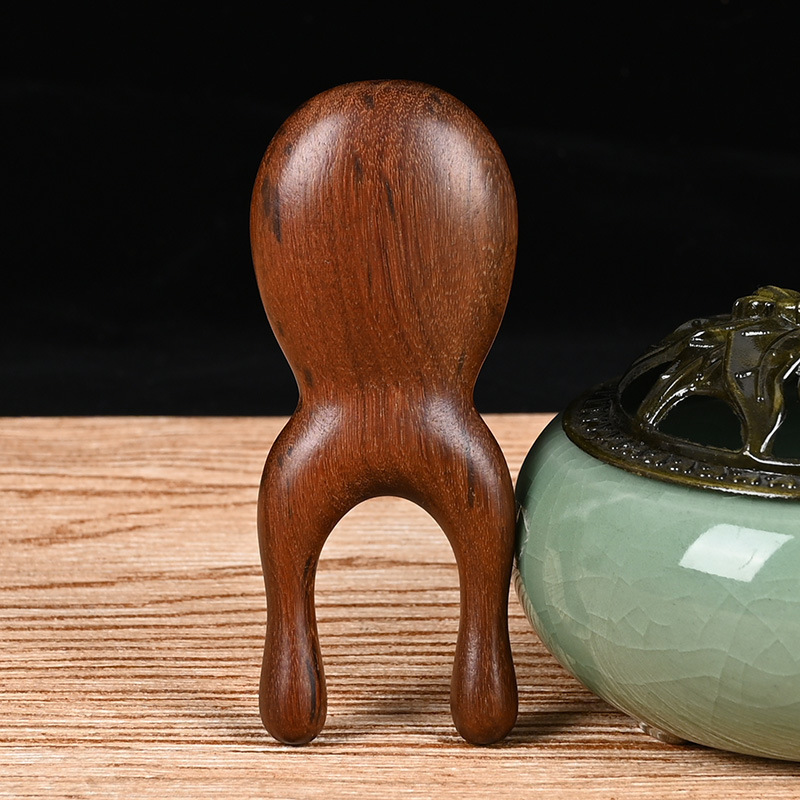 檀木の頭の鹿の角のマッサージ器の六爪のマッサージ器は頭皮の経絡を結って頭をつかんで頭を掻いて治療します。|undefined
