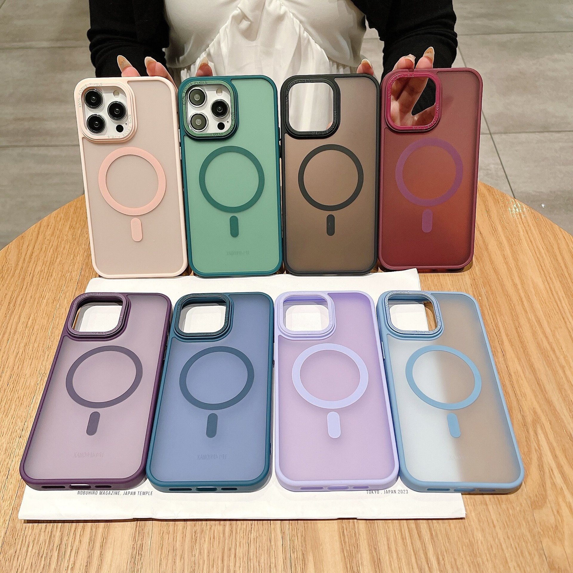 Magnetic Silicone Phone Case For Iphone 15 14 13 12 11 Pro Max_voghion.com