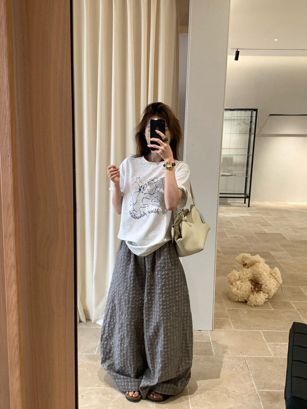 Áo thun nữ cổ tròn in họa tiết hoạt hình dễ thương phong cách Hàn Quốc — Xám trắng chi tiết 22