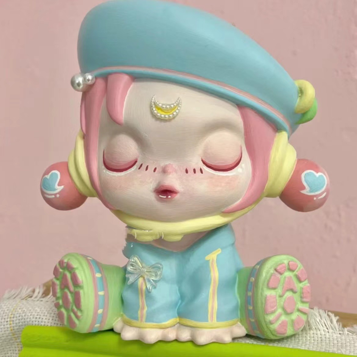 Muñecas de vinilo resistentes a roturas al por mayor para pintar y grafitar, juguetes para niños, estilo de celebridades de internet, sin yeso.