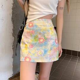 紧身女a字短裙显瘦包臀裙新款油画夏季碎花半身裙辣妹气质防走光