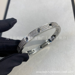 ハイバージョン合金クラシックLOVE厚メッキ18Kローズゴールドワイドバージョン3列ダイヤモンドカスミソウブラックネイルカップルブレスレット