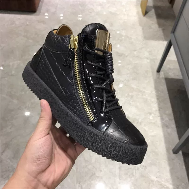 Европейская мужская обувь 2023, новые модные высокие черные туфли, мужская корейская версия, универсальные модные индивидуальные туфли на толстой подошве, увеличивающие рост