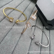 �W���羳÷�ҷ���ˮ�����CŮ�_�ڝM荚��|���s�߼������֭h�ٴ�