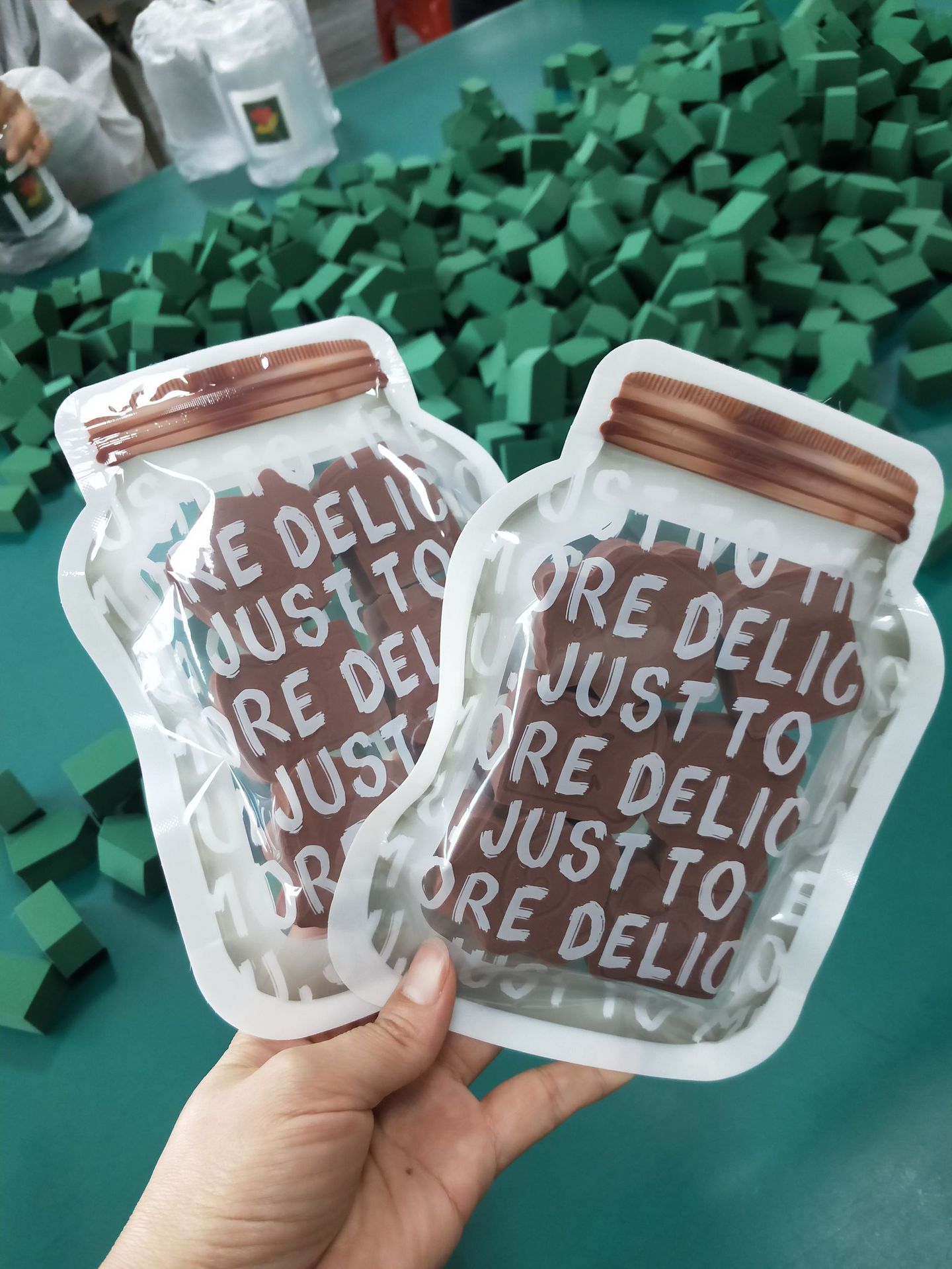 定制Q萌小熊吐司非乳胶粉扑 干湿两用奶茶色海绵蛋可6粒入袋装|ms