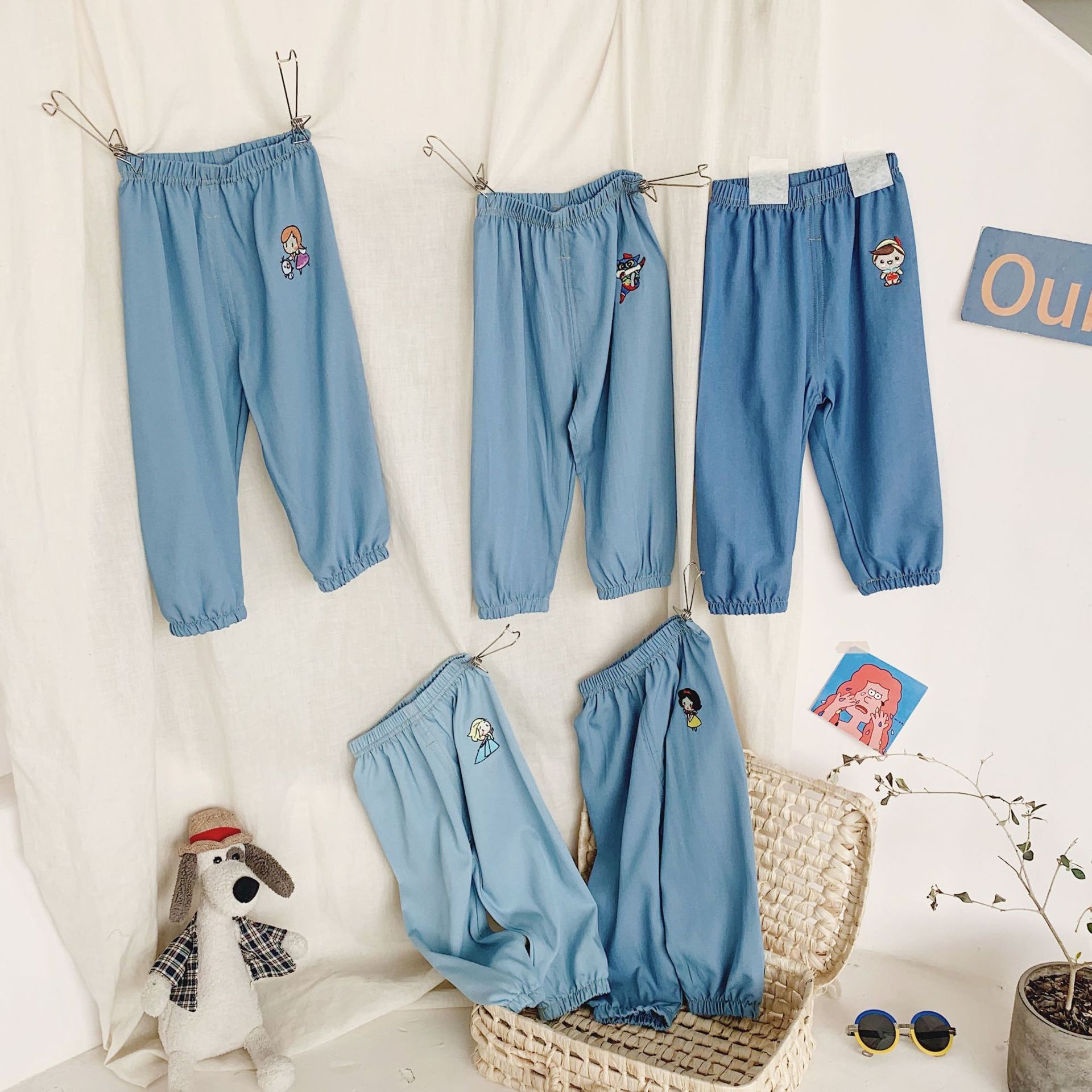 69F718D4-D33F-484D-9BDF-4B3B34