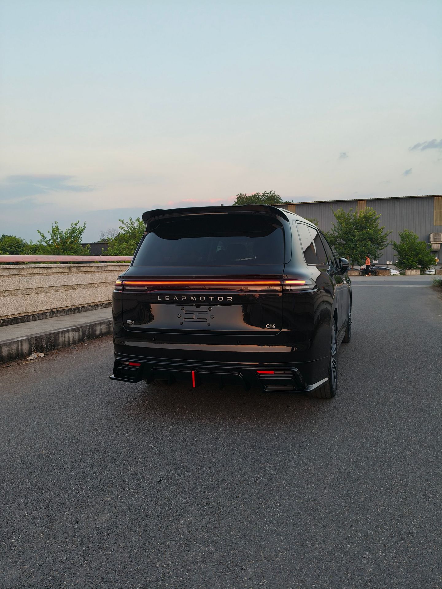 Suitable for Leapmotor 27 C16 Modification Parts: Small Body Kit, Front Lip, Side Skirts, Rear Lip, Rear Wing, Body Kit Set - Black Version