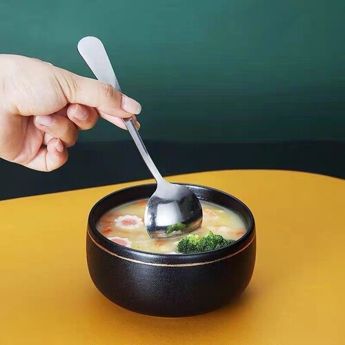 Wholesale stainless steel Korean spoon creative long handle spoon household children's rice spoon round head dessert spoon