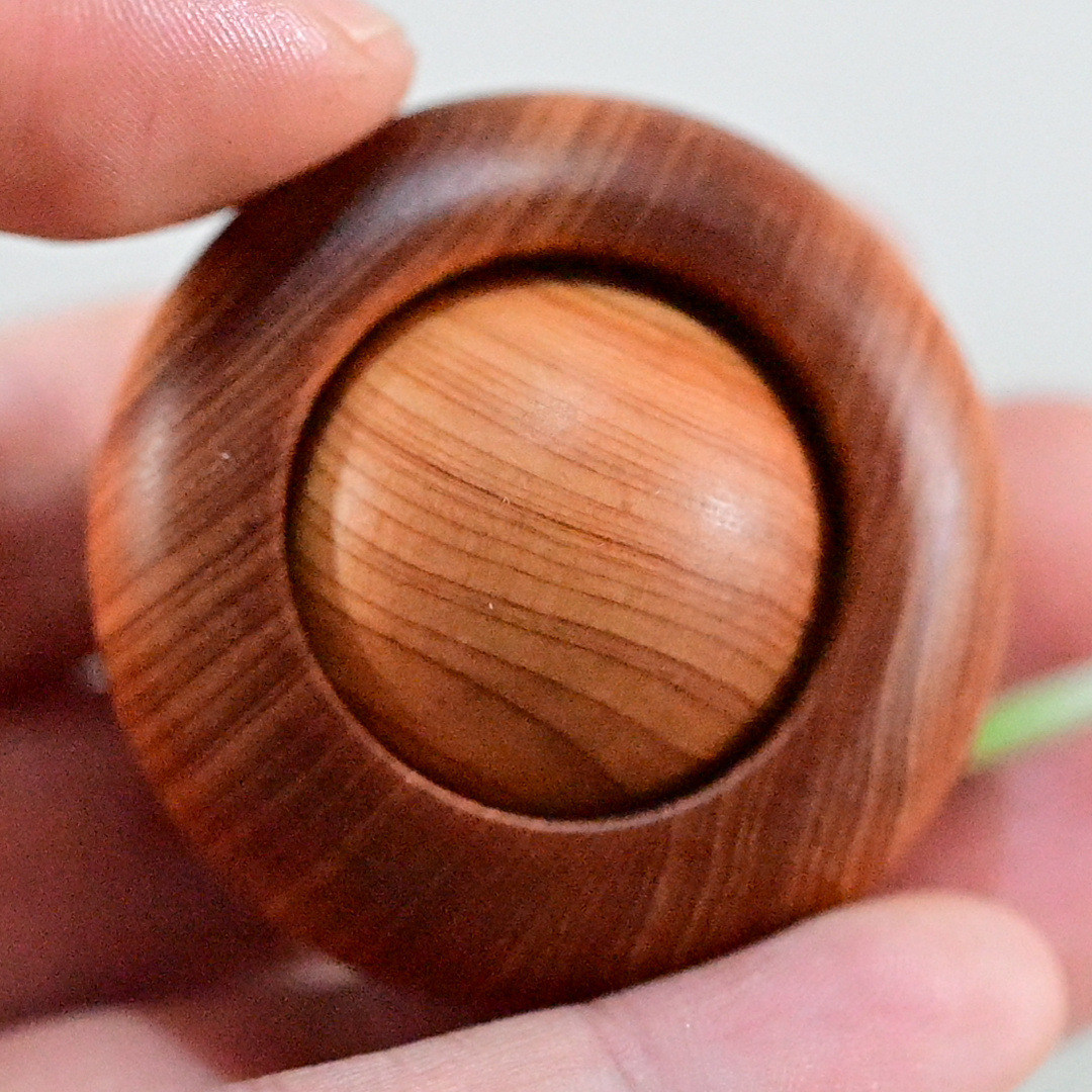 崖柏時來運轉手把件原木珠子手心血液循環把玩神器中老年鍛煉神器