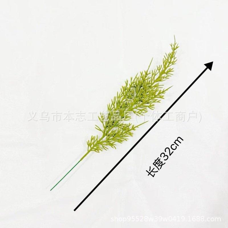 亚马逊 仿真绿植松针圣诞树 人造PE塑料客厅植物墙布局装饰配件|undefined