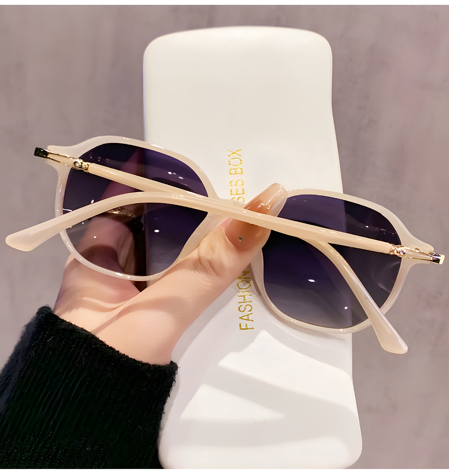 Women's Large Frame Sunglasses For Small Face Look Uv Protection_voghion.com