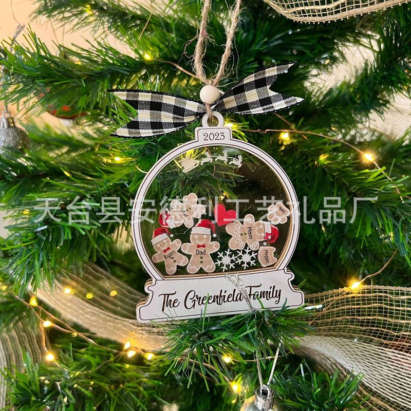 個性的なクリスマスの装飾雪だるまの姜パイ人の装飾品の家庭の名前の小さいペンダントの蝶結びの木製の工芸品|undefined