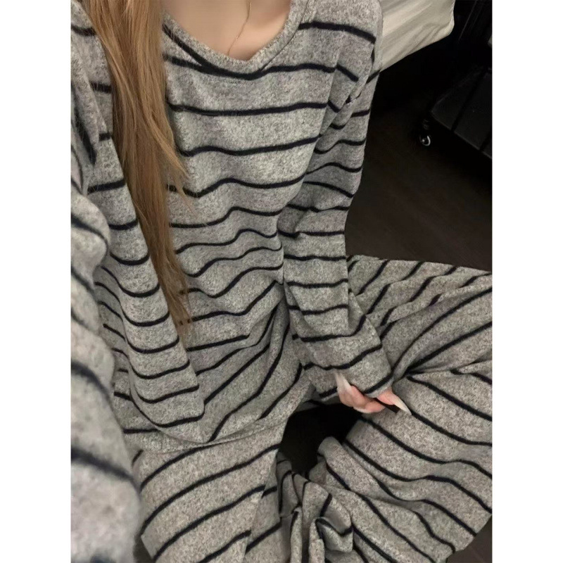 韩系条纹设计感德绒睡衣女款秋冬季加厚家居服套装可外穿跨境批发|undefined