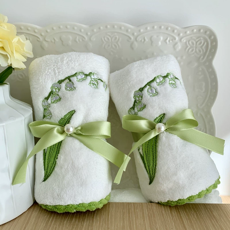 Полотенце из серии Lily of the Lumingland для свадебного подарка, вышитое, изящный внутренний подарок