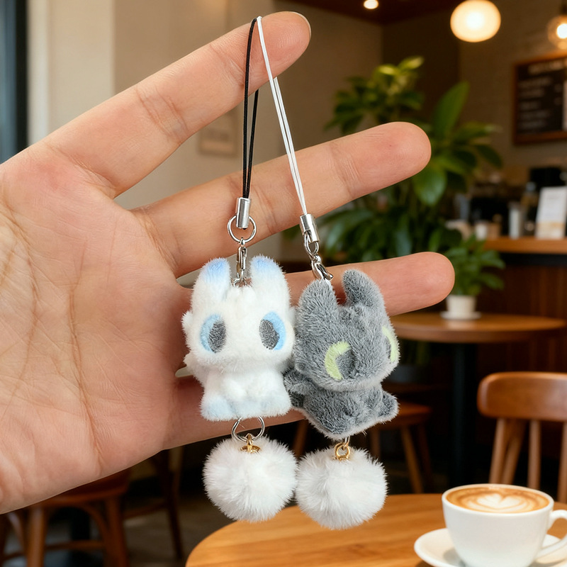 Little Red Book's Same Creative Small Gift, Toothless Boy, Light-Shining Couple, Mobile Phone Chain, How to Train Your Dragon Doll, Bag Pendant