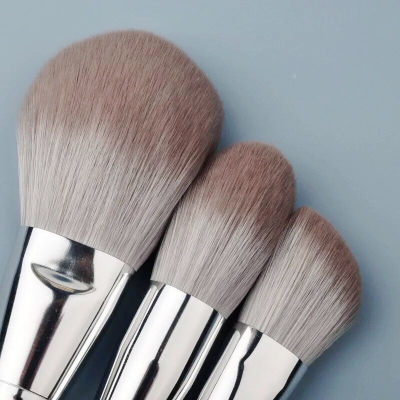 14 conjuntos de cepillo de maquillaje Cangzhou blush cepillo de sombra de ojos de pelo suave cepillo de blush un conjunto completo de cepillo de maquillaje