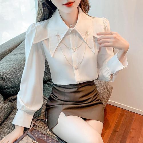 Light Mature Style Shirt for Women, Designer-Designed Niche 2024 Spring New Arrival, Loose-Fitting, Elegant Doll-Style Top with Pointed Collar and Puff Sleeves