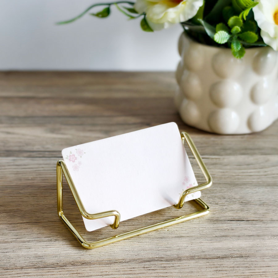 跨境立体名片架桌面名片座卡片支架金属名片盒商务卡架创意收纳