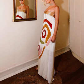 跨境独立站2025新款欧美夏季性感时尚抹胸缎面定位印花连衣裙女