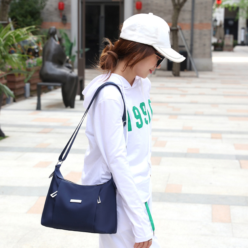 Shoulder bag