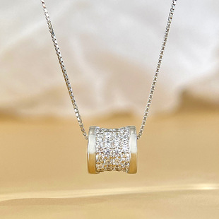 S925 Sterling Silver Full Diamond Small Man Waist Necklace Instagram Style Niche Elegant Silver Passepartout Barrel Clavicle Chain Cross-border