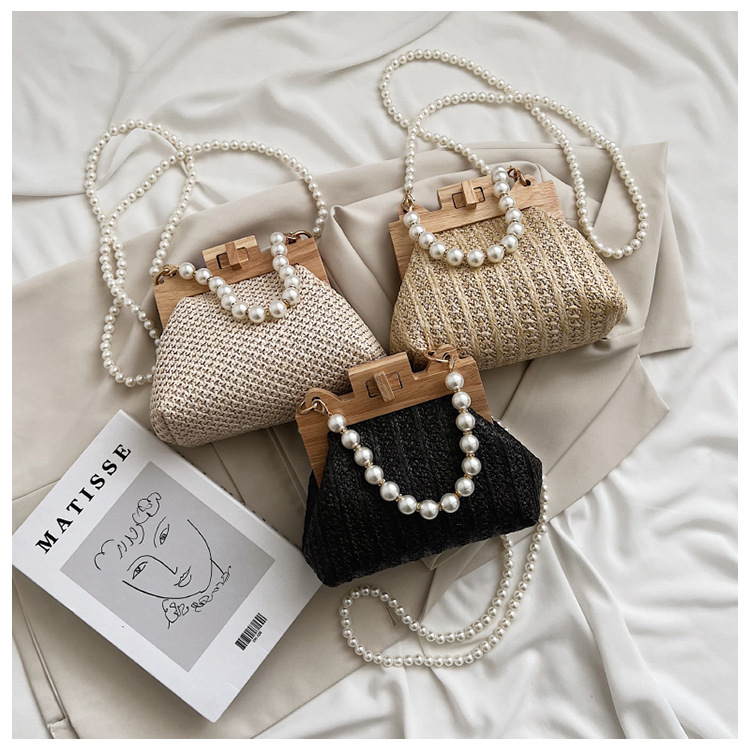 Women's Small Straw Solid Color Streetwear Pearls Lock Clasp Straw Bag display picture 1