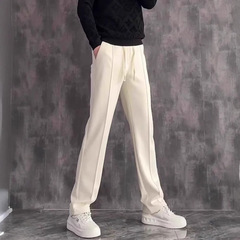 男性の高級な垂れ込み感のあるスリムなストレートパンツ春秋高級のシンプルな純色のカジュアルパンツ