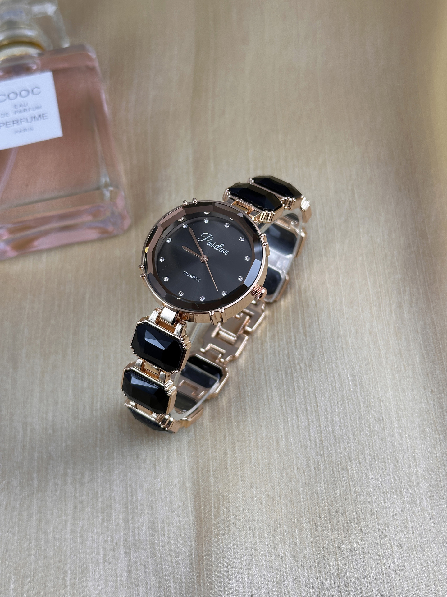 Casual Vocabulary Words/Name Quartz Watch display picture 7