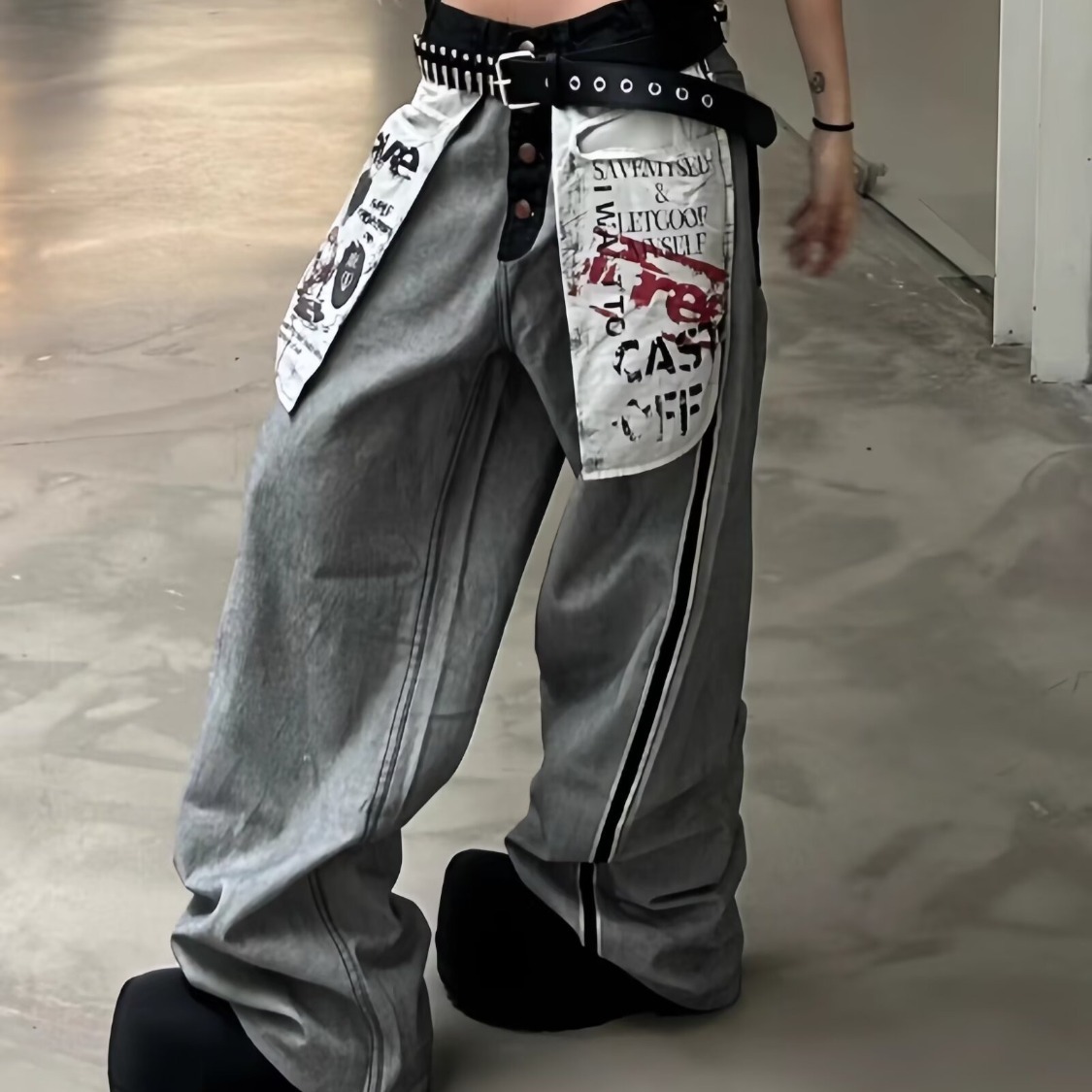 美式复古反穿大口袋主题印花牛仔裤子女新款辣妹设计感显瘦拖地裤