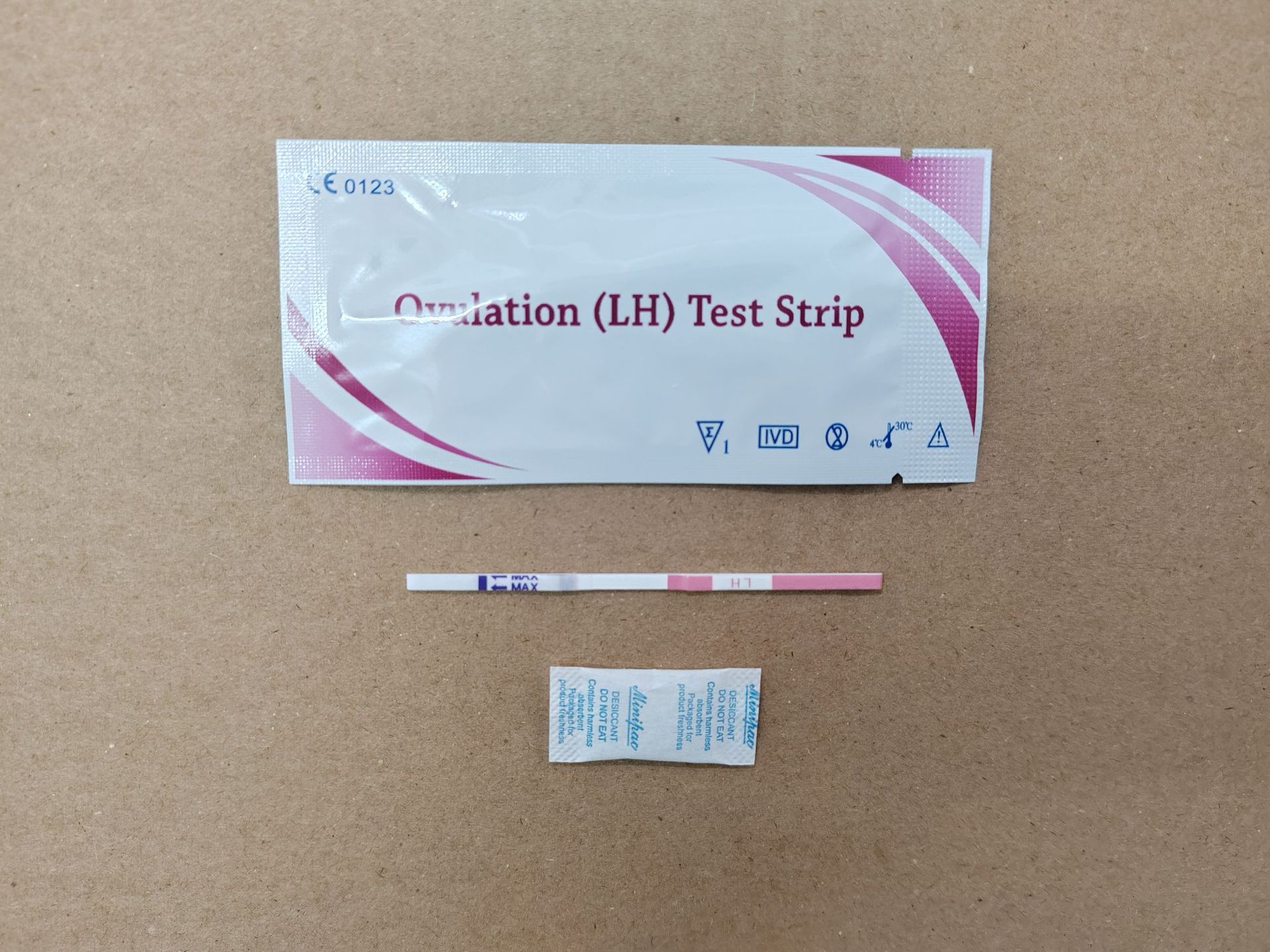 跨境供应 英文包装测排卵试纸 测排卵条 排卵LH备孕测孕试纸