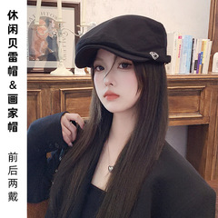 新しいファッションネットの赤い前に帽子を入れます。春夏のファッションはシンプルです。
