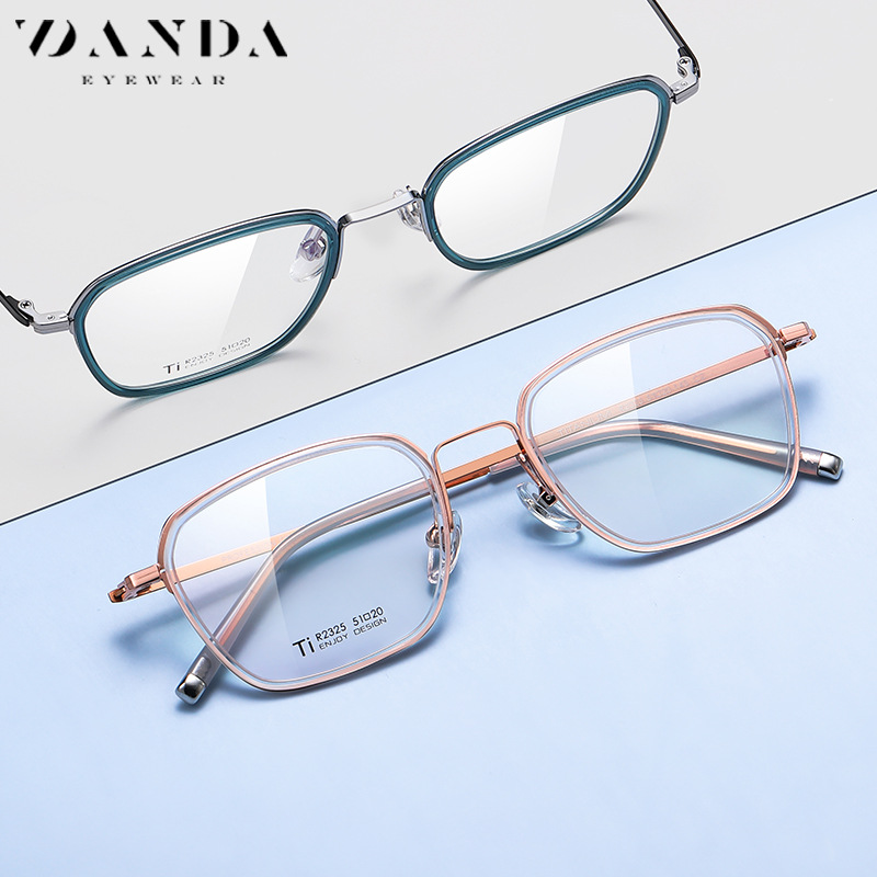 Nueva placa gafas lisas de moda de las mujeres gafas de miopía cuadrados marco hombres r2325 Kick-off diseño gafas de titanio puro marco