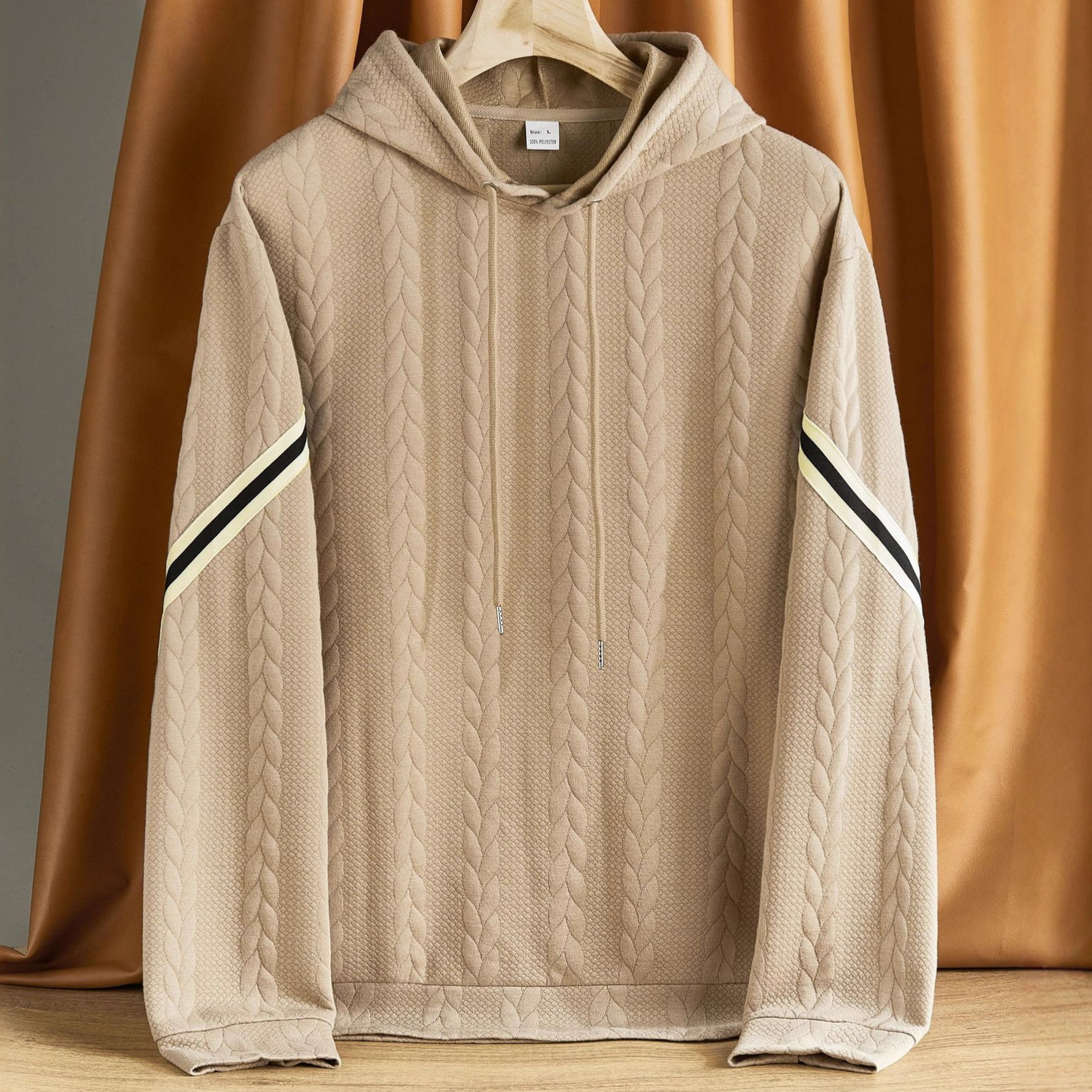 Europäisches und amerikanisches Herren-Sweatshirt mit Kapuze, leichtem Jacquard-Patchwork-Muster, trendig, lässig und sportlich_voghion.com