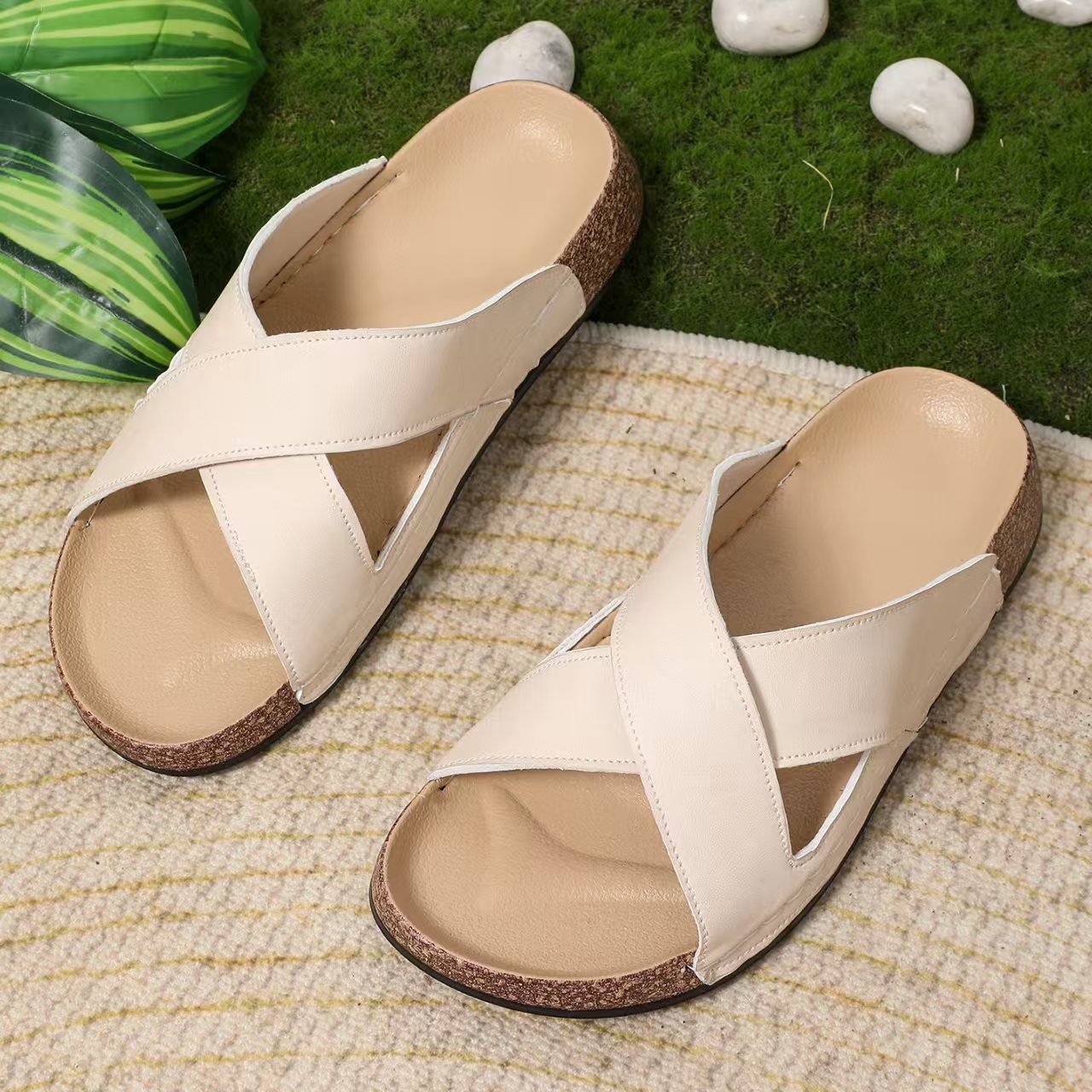 Women's Flat Strap Sandals Casual Beach Shoes For Summer Season_voghion.com