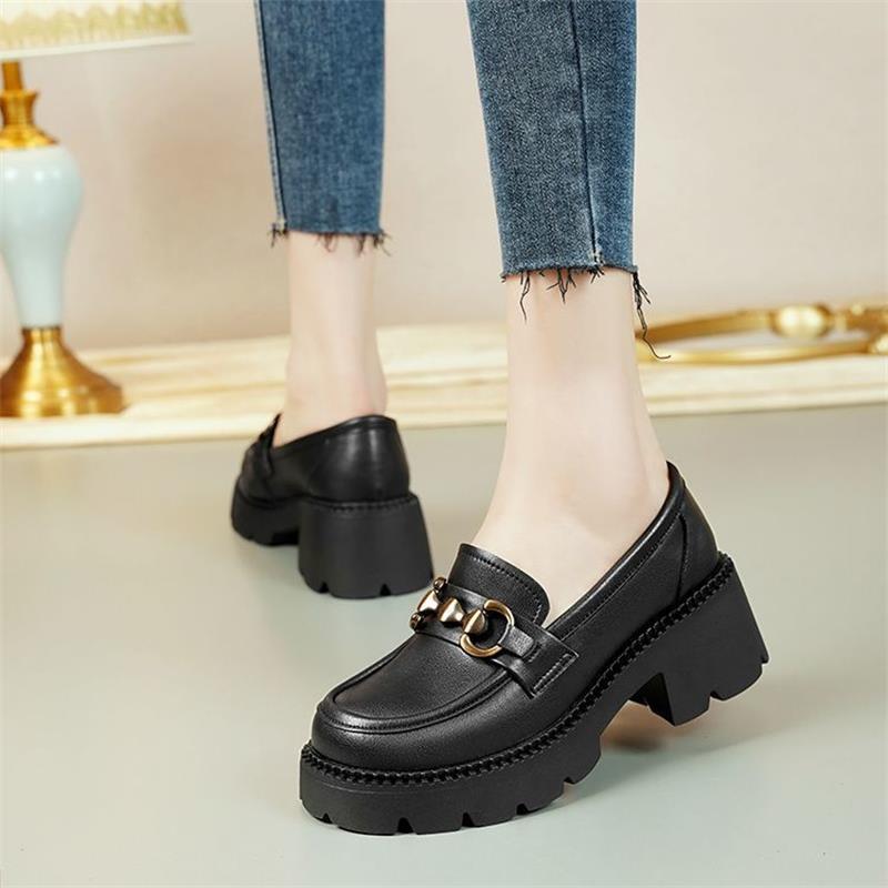 2024 zapatos de mujer de nuevo estilo, cuero suave, zapatos de cuero para estudiantes de todo fósforo, plataforma gruesa, zapatos Lefu, estilo británico, zapatos de un solo pedal