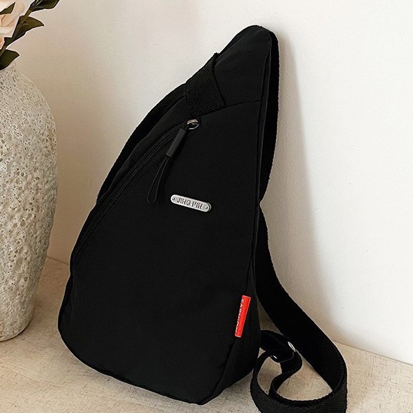 Chest bag for men and women